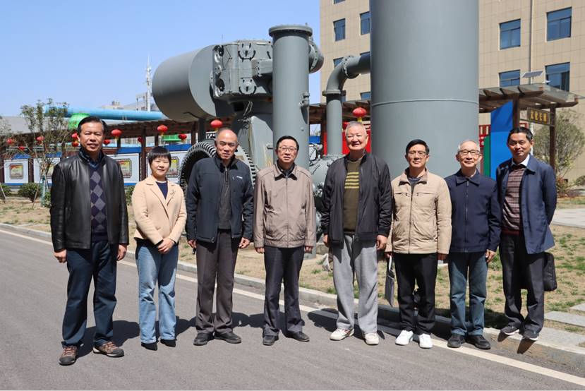 徐華利一行到公司調(diào)研 徐華利一行到公司調(diào)研